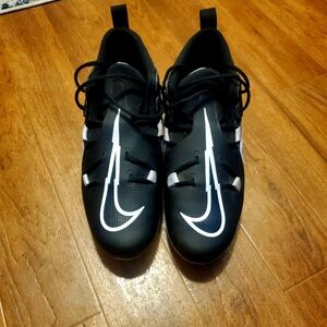 Men's Nike Alpha cleats